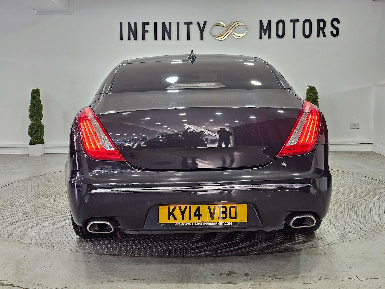 Used Jaguar XJ 2014 for sale - 77318484: Photo 29