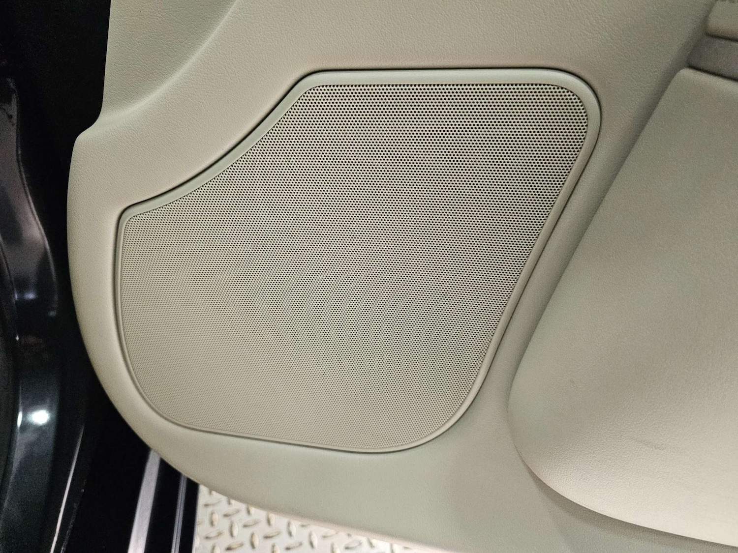 Used Jaguar XJ 2014 for sale - 77318484: Photo 54