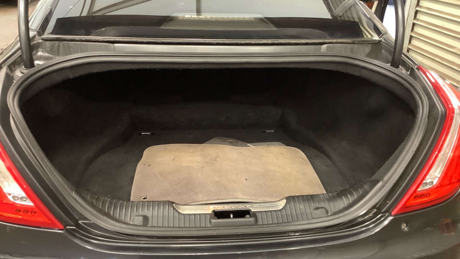 Used Jaguar XJ 2014 for sale - 77318484: Photo 9