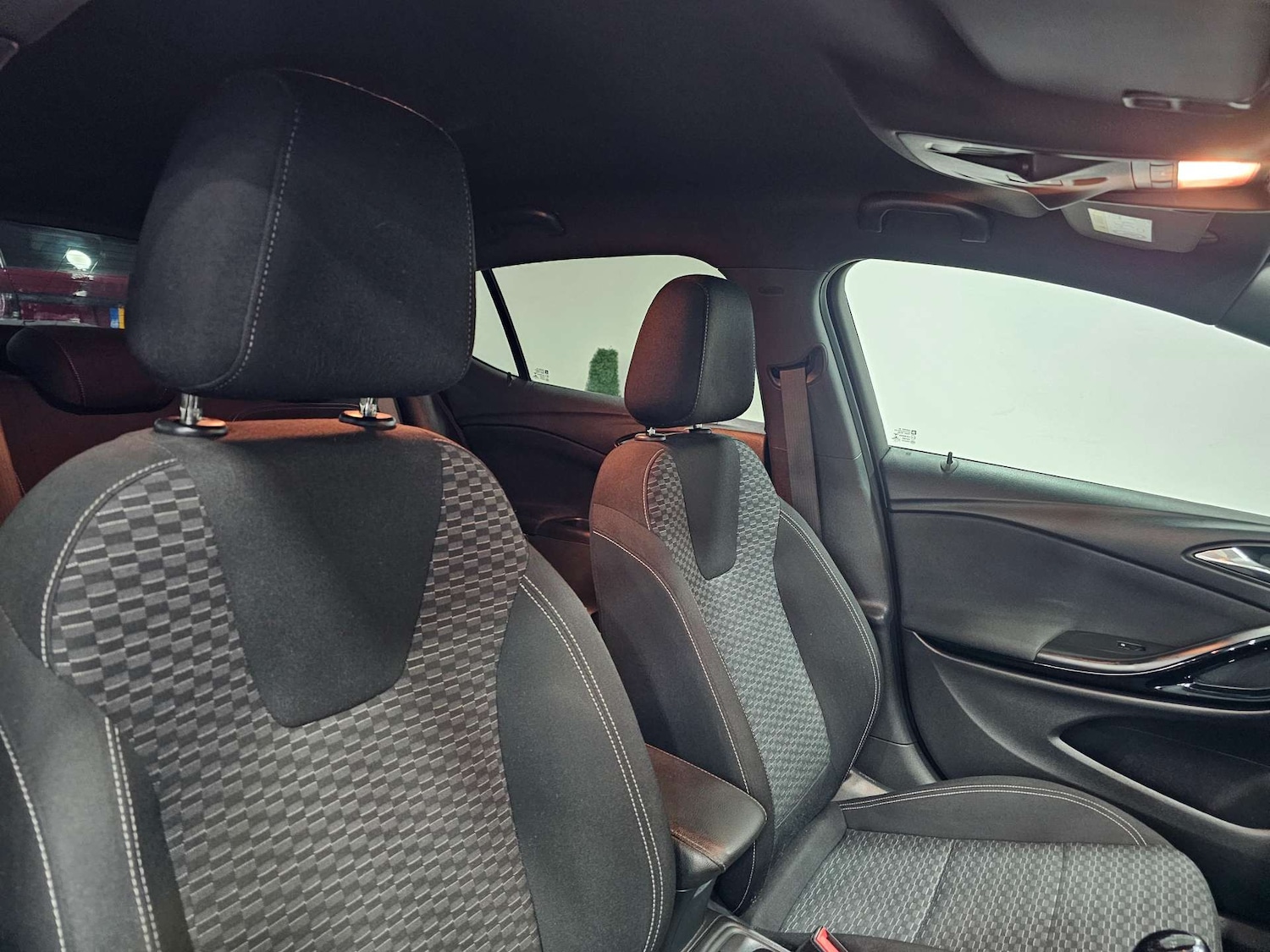 Used Vauxhall Astra 2016 for sale - 77850707: Photo 15