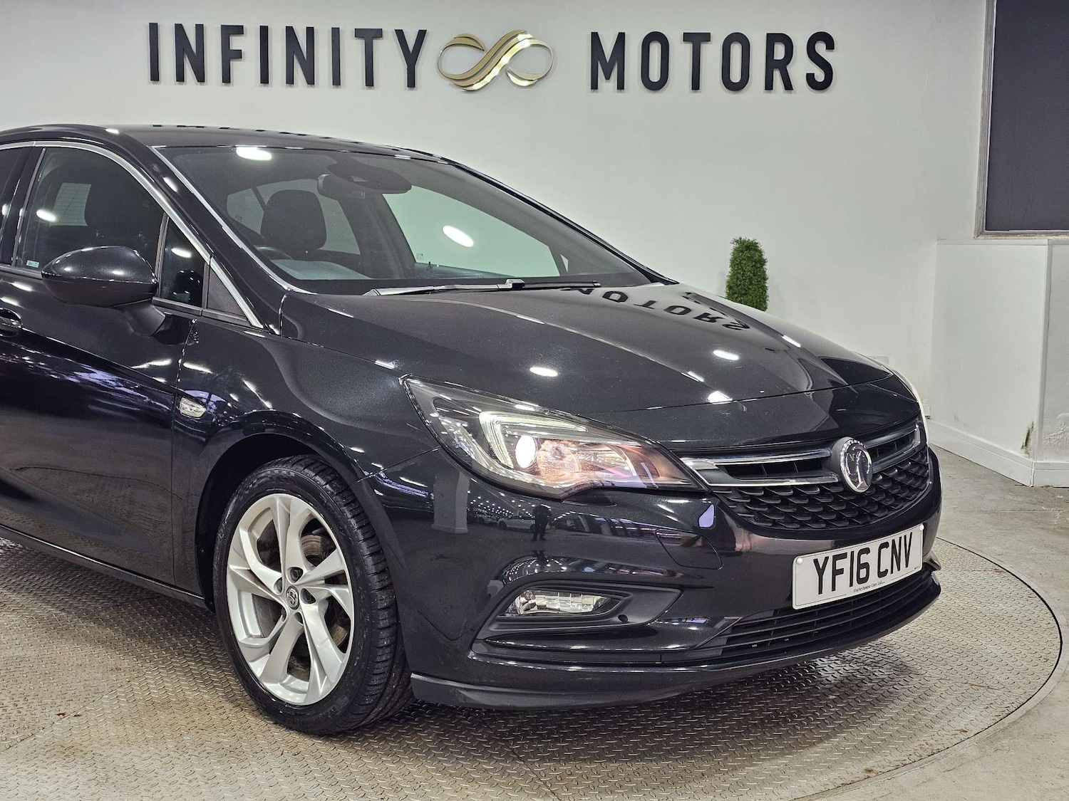 Used Vauxhall Astra 2016 for sale - 77850707: Photo 18