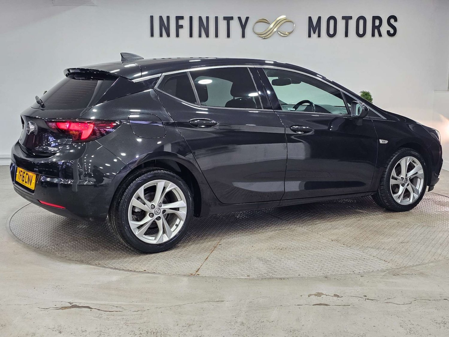 Used Vauxhall Astra 2016 for sale - 77850707: Photo 26