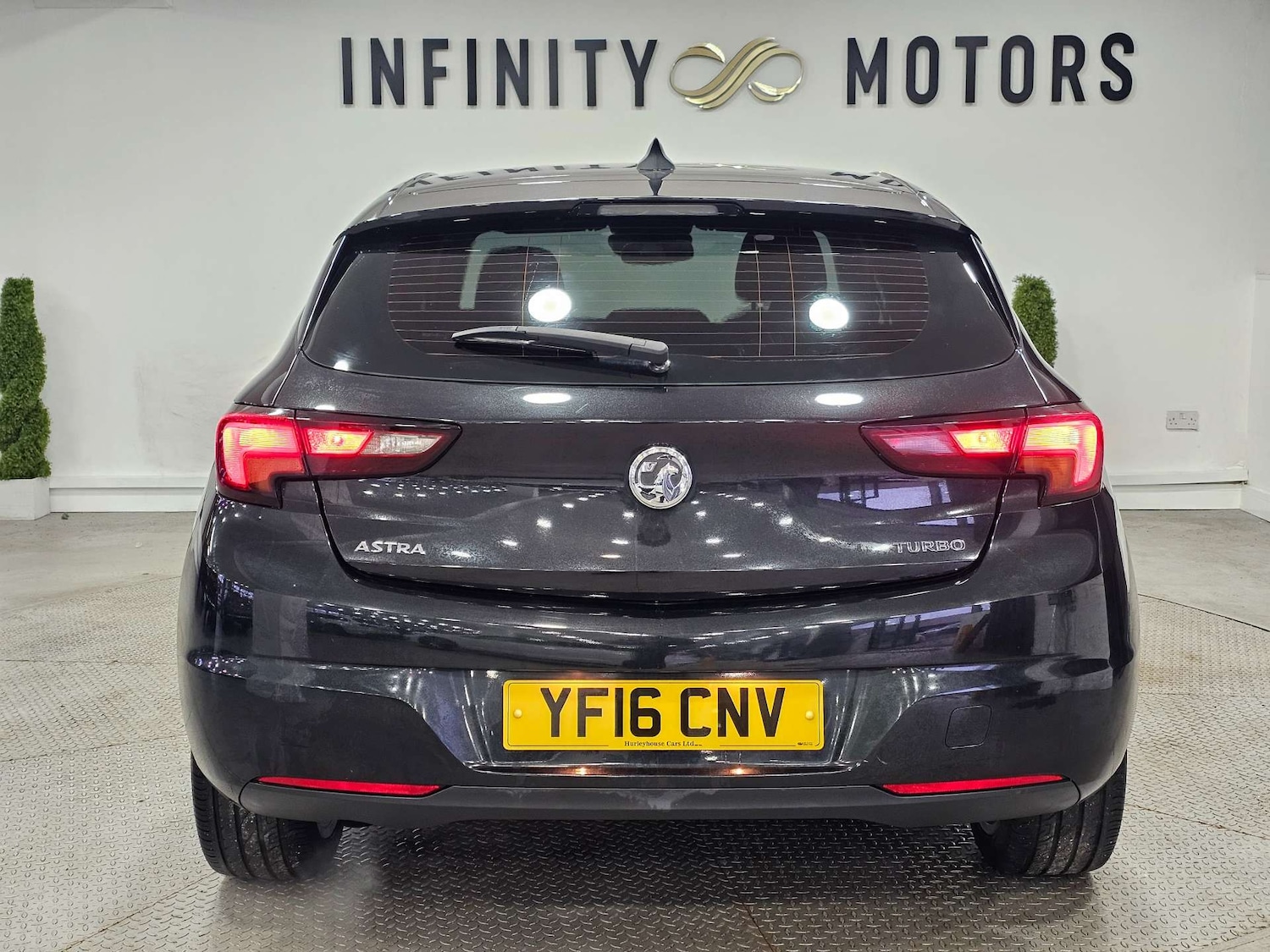 Used Vauxhall Astra 2016 for sale - 77850707: Photo 28