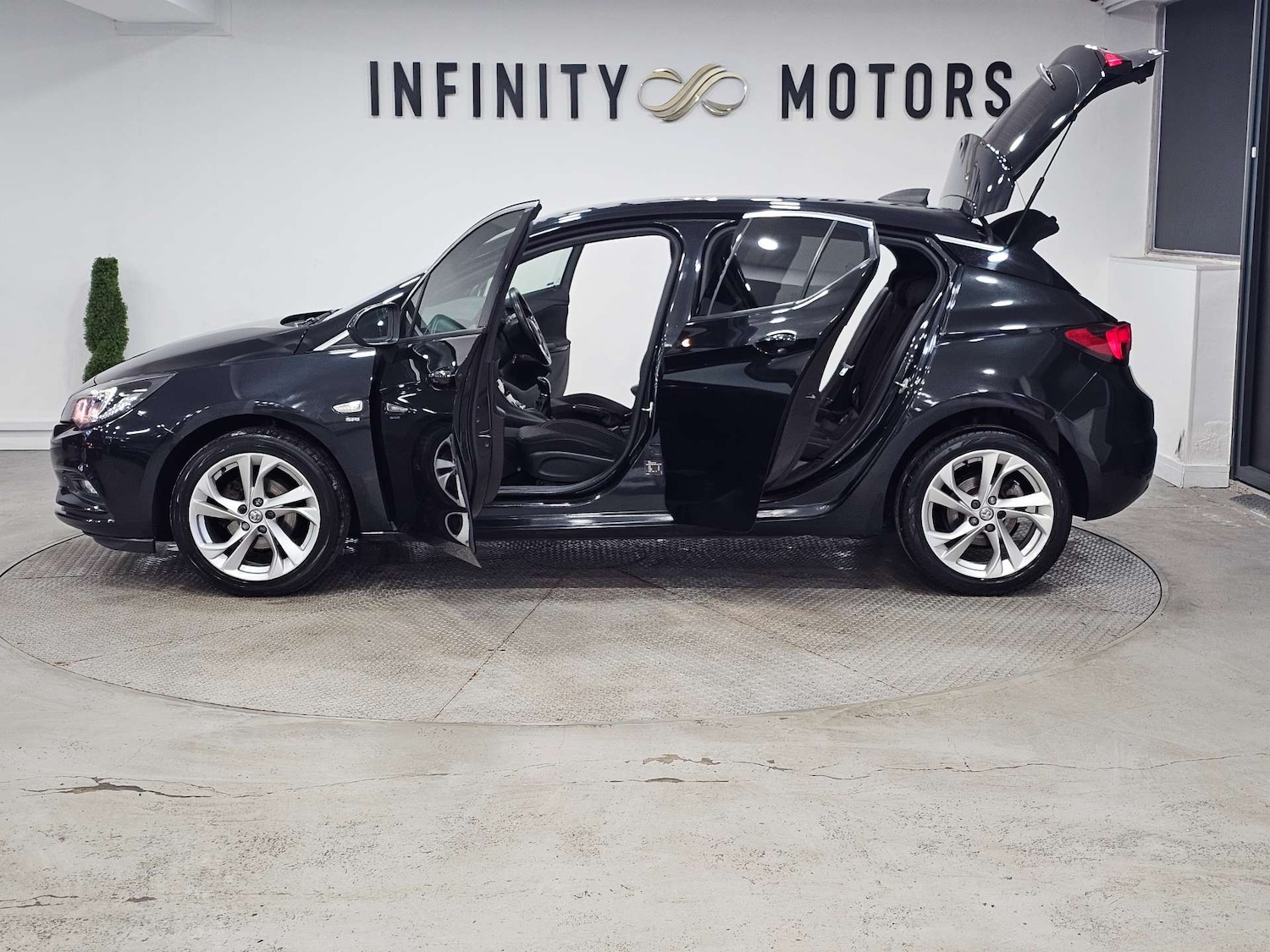 Used Vauxhall Astra 2016 for sale - 77850707: Photo 47