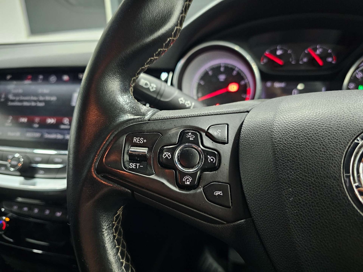 Used Vauxhall Astra 2016 for sale - 77850707: Photo 53