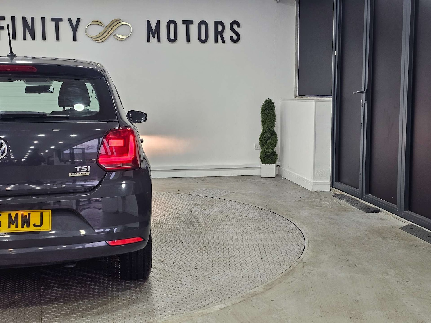 Used Volkswagen Polo 2016 for sale - 76972416: Photo 30