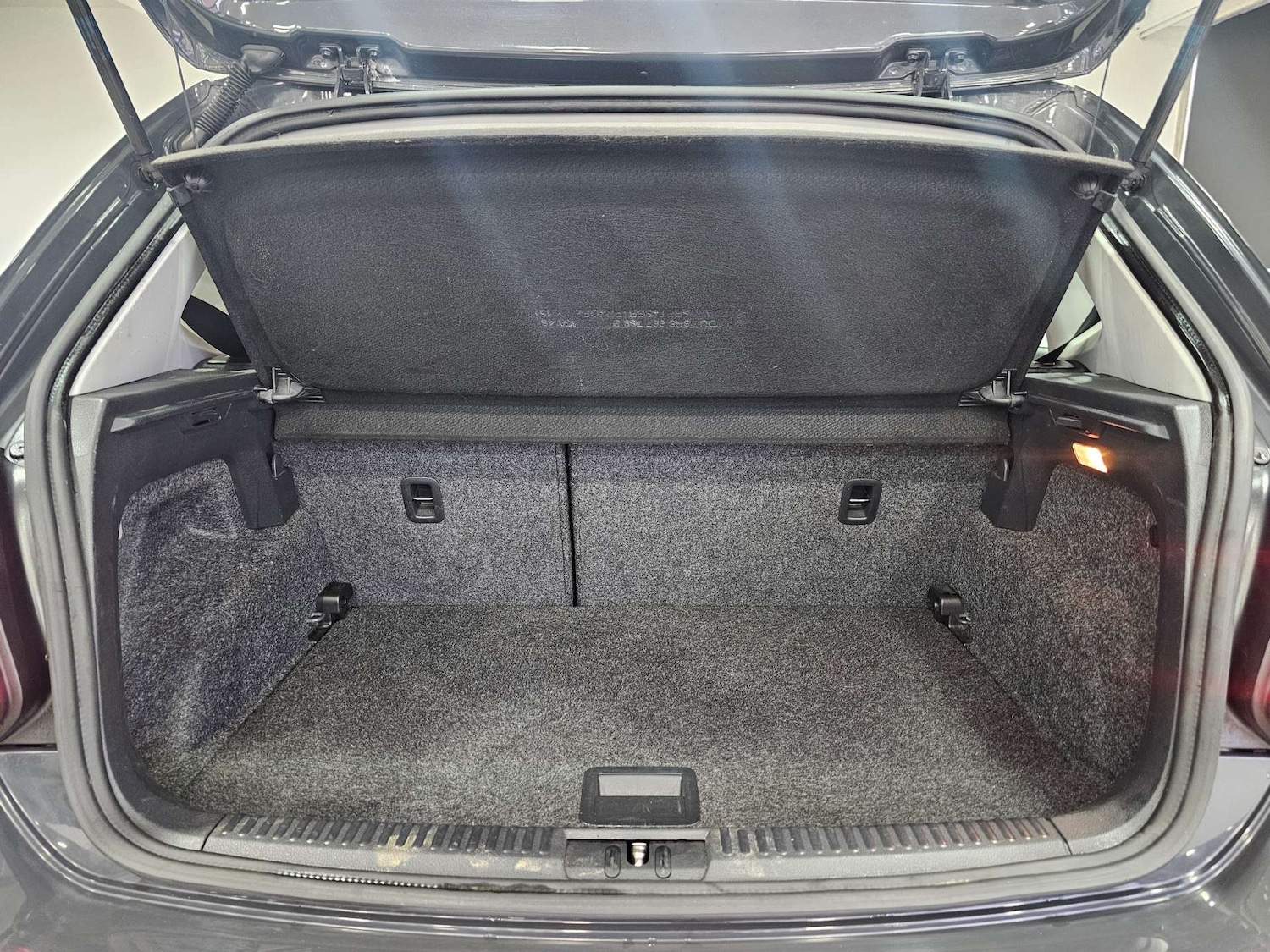 Used Volkswagen Polo 2016 for sale - 76972416: Photo 50