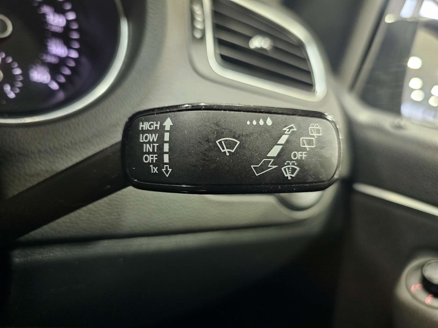 Used Volkswagen Polo 2016 for sale - 76972416: Photo 62