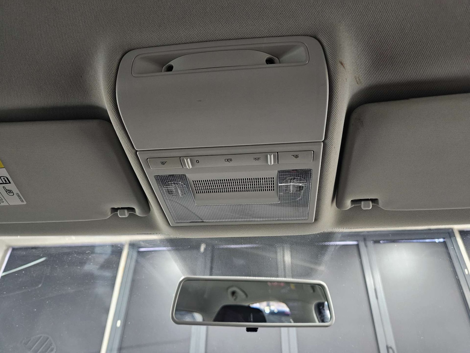 Used Volkswagen Polo 2016 for sale - 76972416: Photo 68