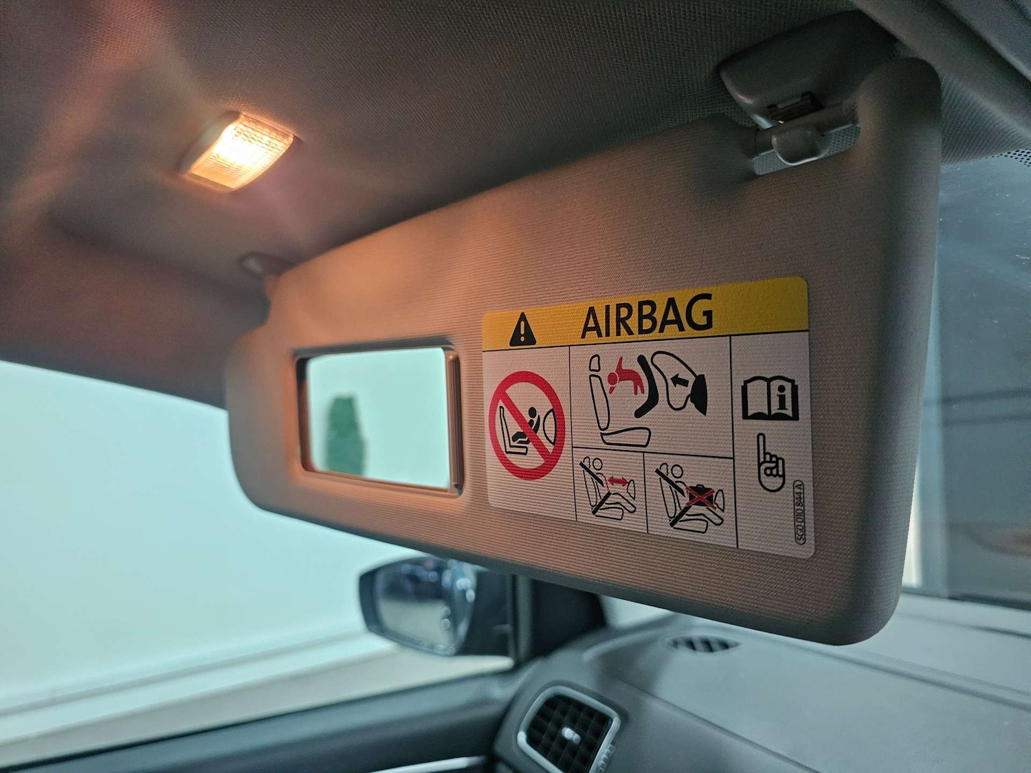 Used Volkswagen Polo 2016 for sale - 76972416: Photo 69