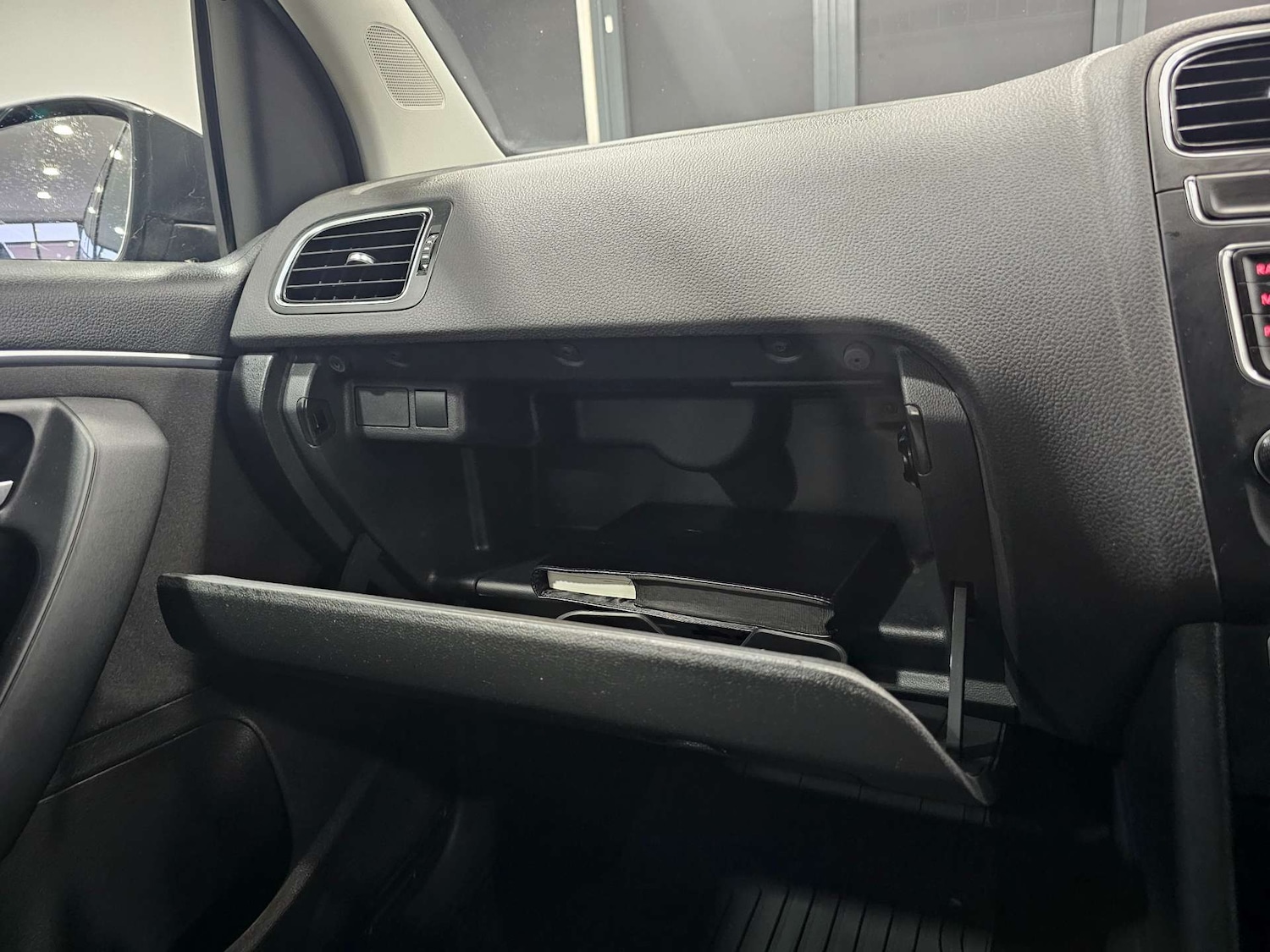 Used Volkswagen Polo 2016 for sale - 76972416: Photo 71