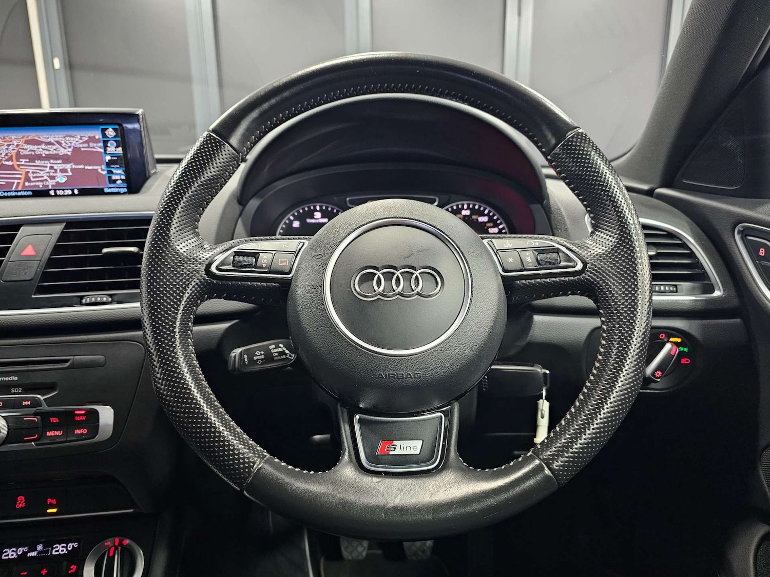 Used Audi Q3 2014 for sale - 77249264: Photo 57