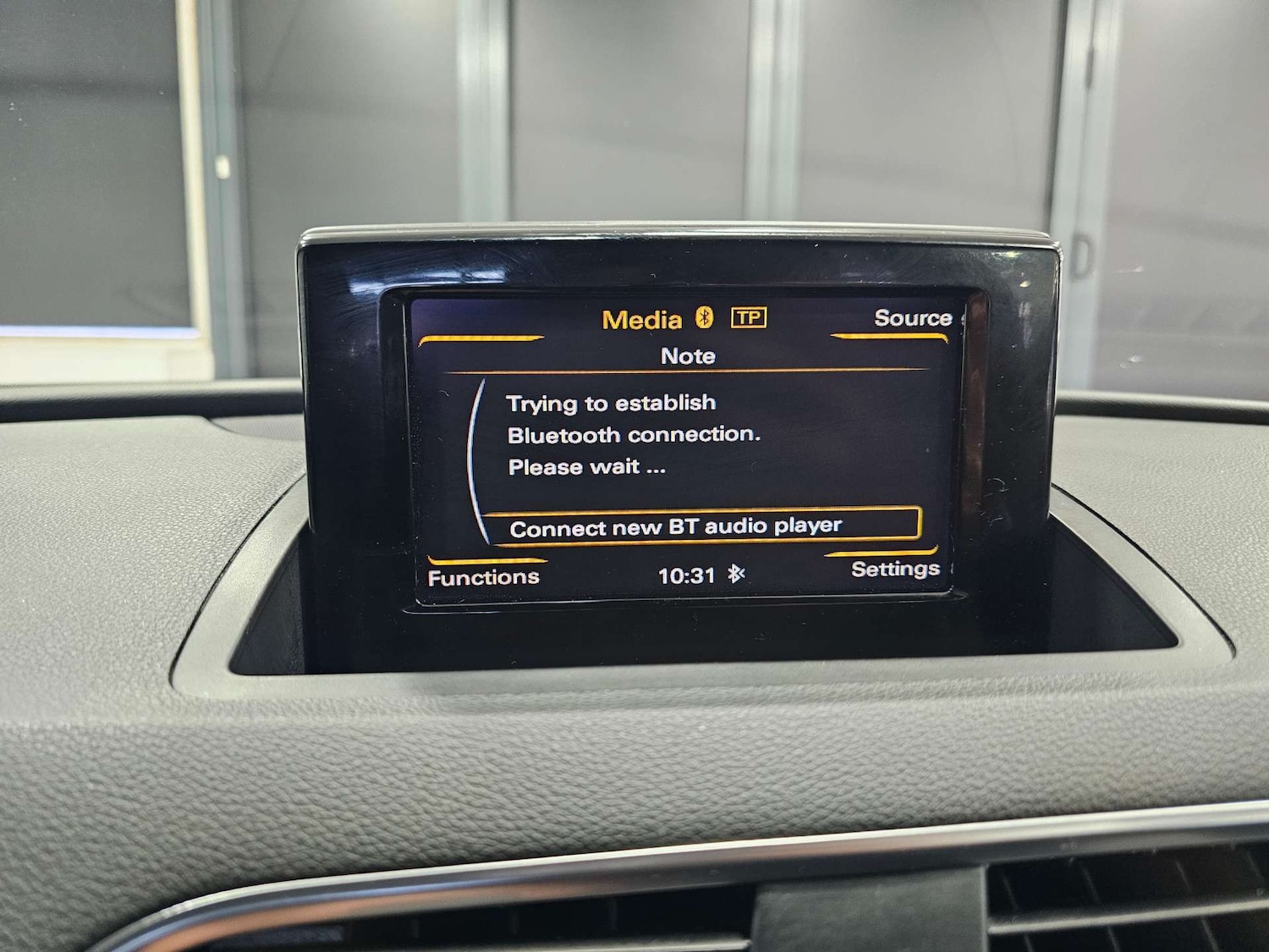 Used Audi Q3 2014 for sale - 77249264: Photo 69