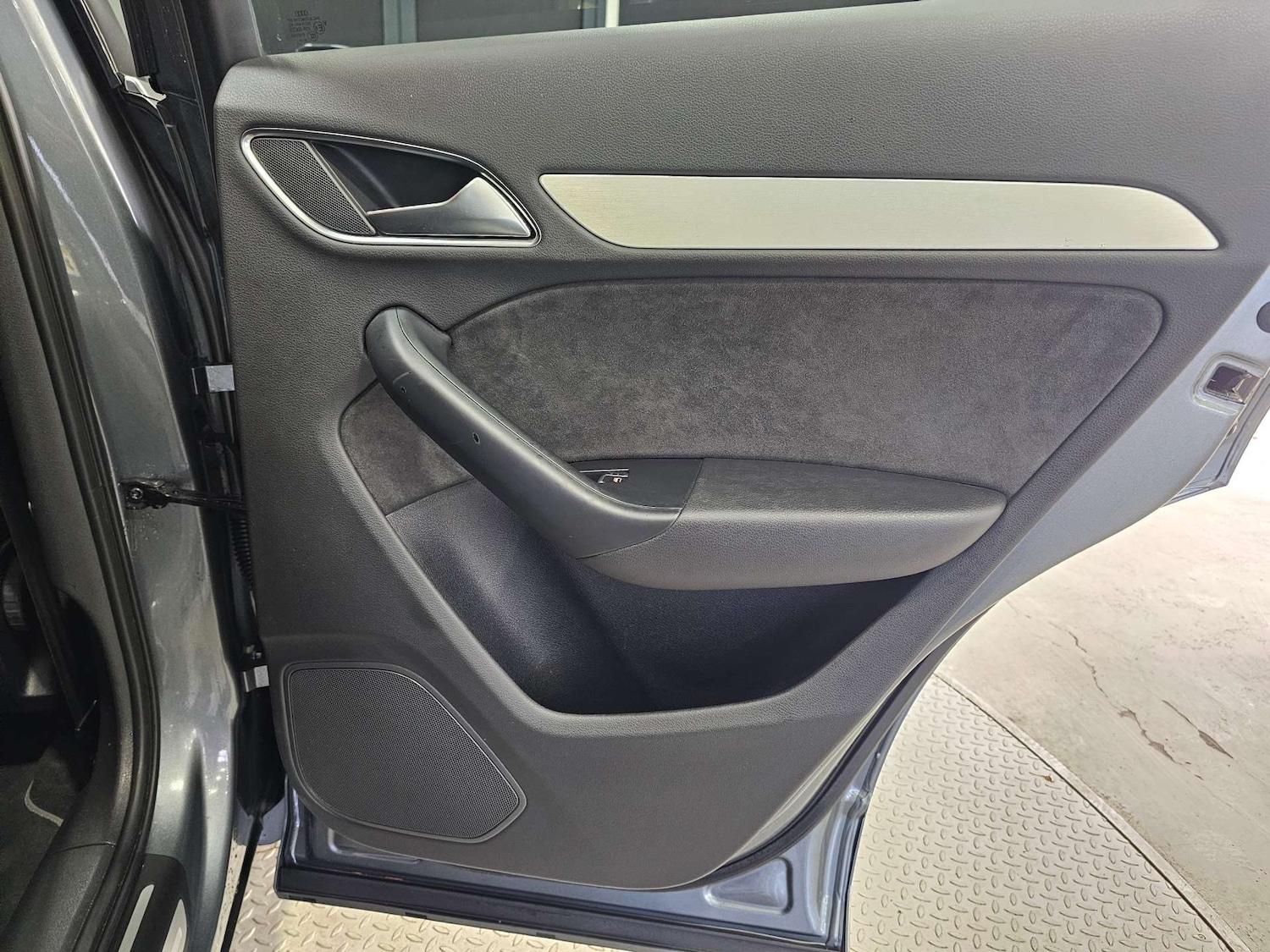 Used Audi Q3 2014 for sale - 77249264: Photo 77