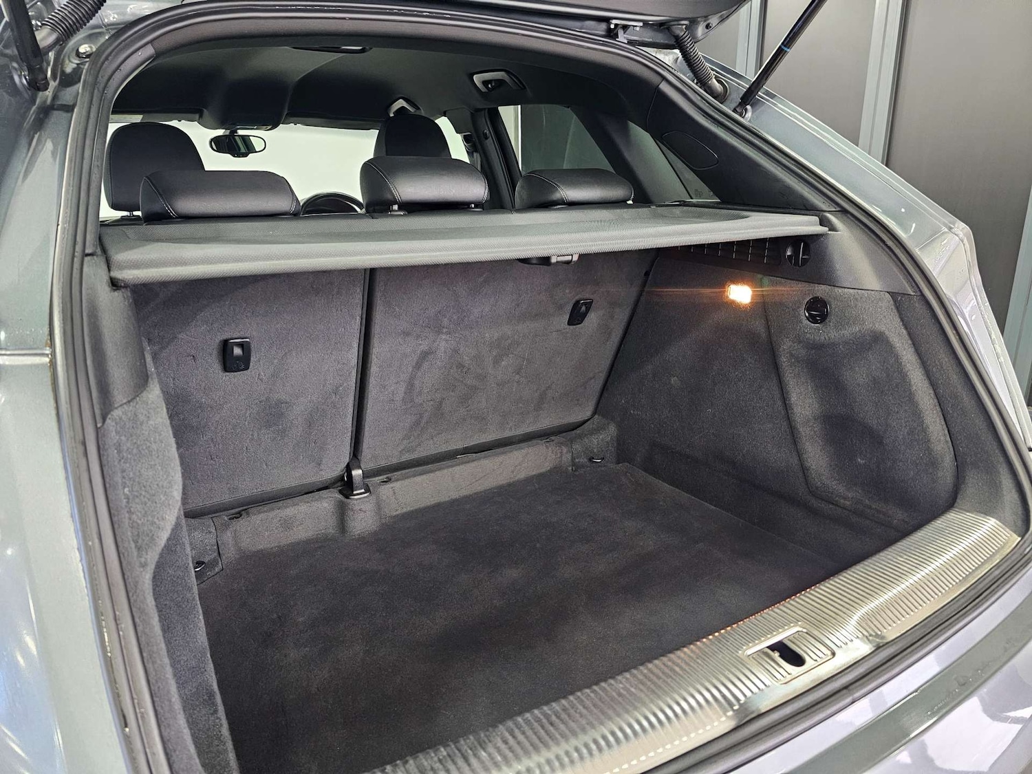 Used Audi Q3 2014 for sale - 77249264: Photo 84