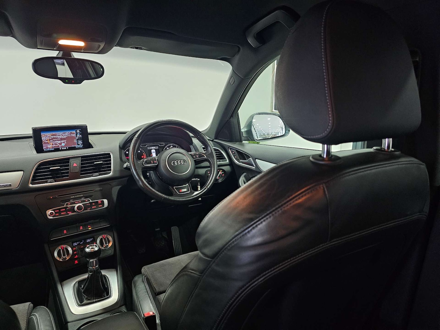 Used Audi Q3 2014 for sale - 77249264: Photo 89