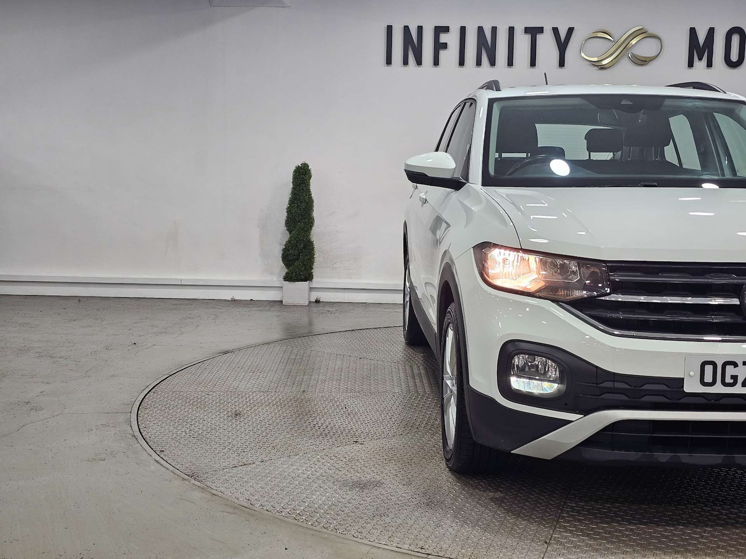 Used Volkswagen T-Cross 2019 for sale - 77700905: Photo 14