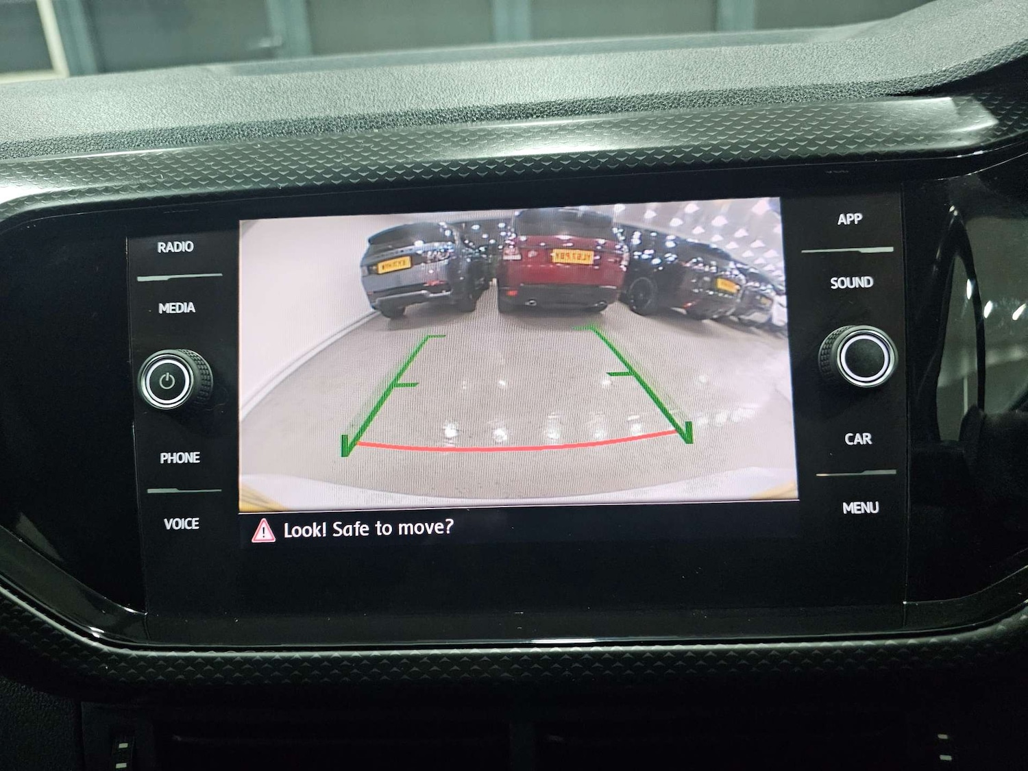 Used Volkswagen T-Cross 2019 for sale - 77700905: Photo 2