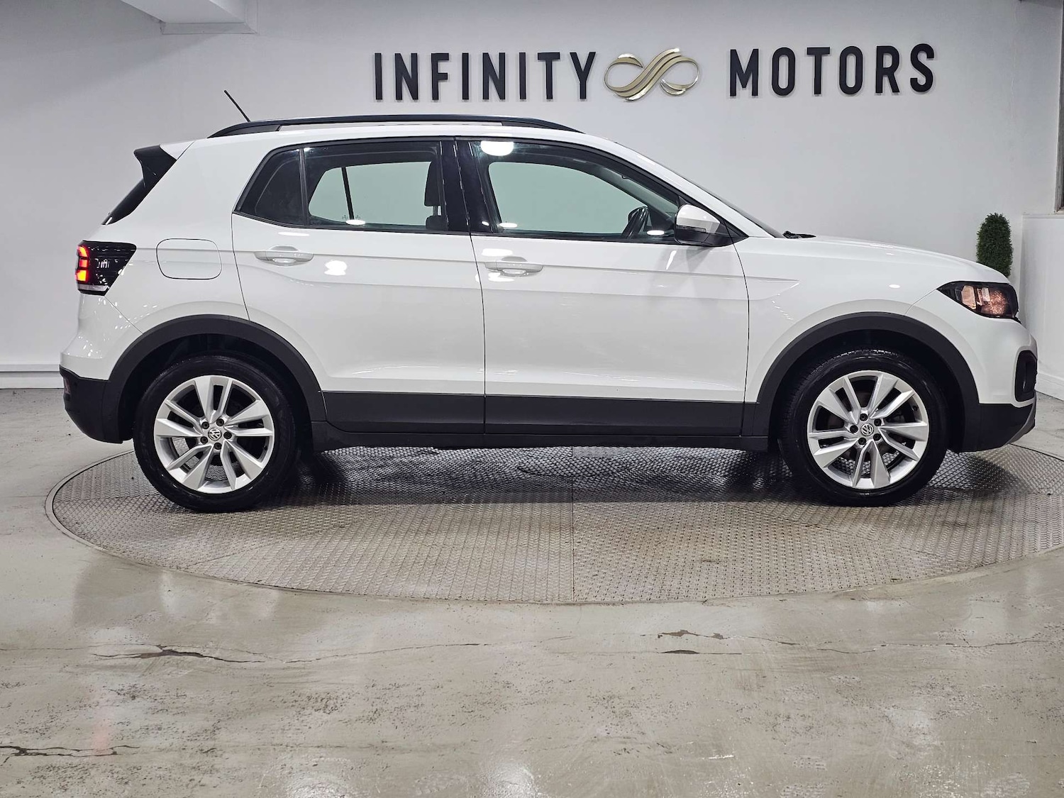 Used Volkswagen T-Cross 2019 for sale - 77700905: Photo 35