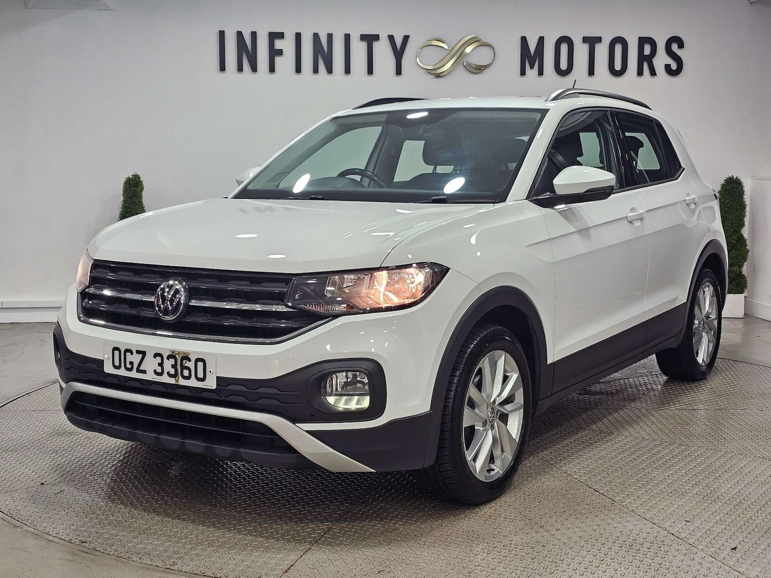 Used Volkswagen T-Cross 2019 for sale - 77700905: Photo 4