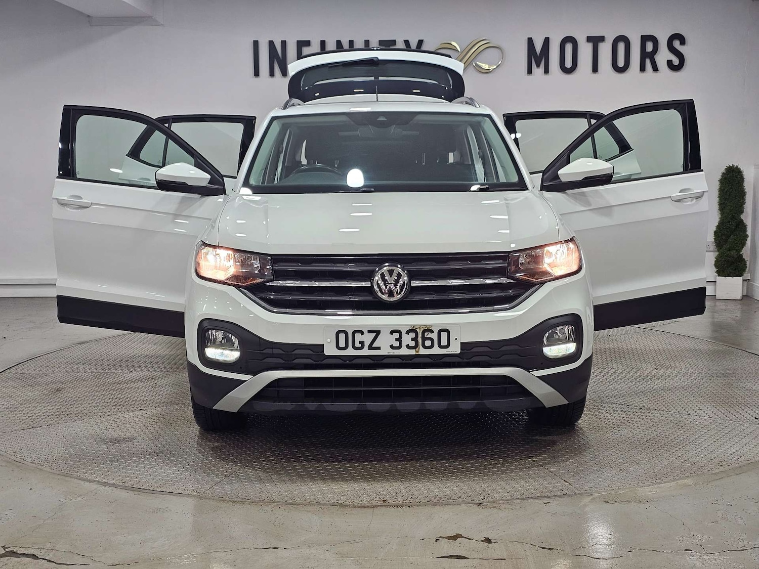 Used Volkswagen T-Cross 2019 for sale - 77700905: Photo 44