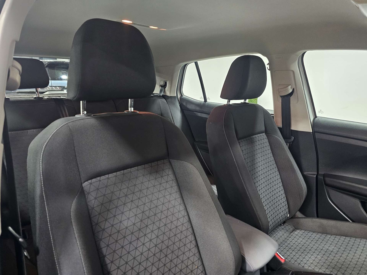 Used Volkswagen T-Cross 2019 for sale - 77700905: Photo 57