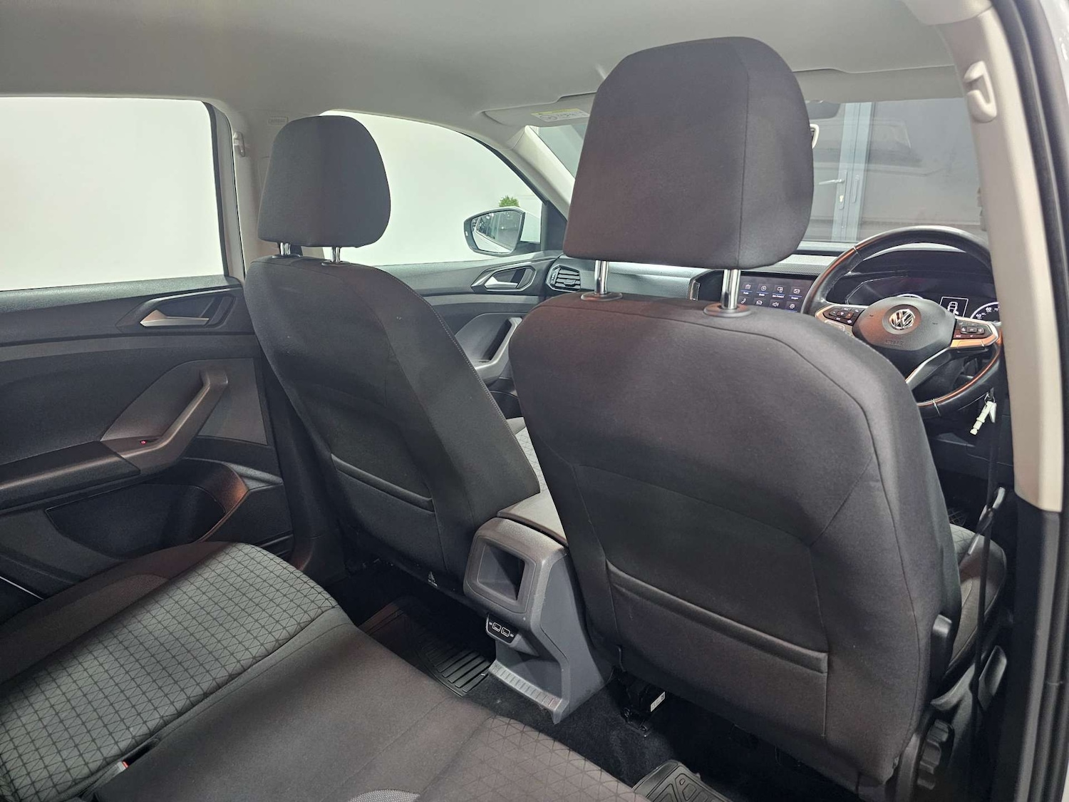 Used Volkswagen T-Cross 2019 for sale - 77700905: Photo 81