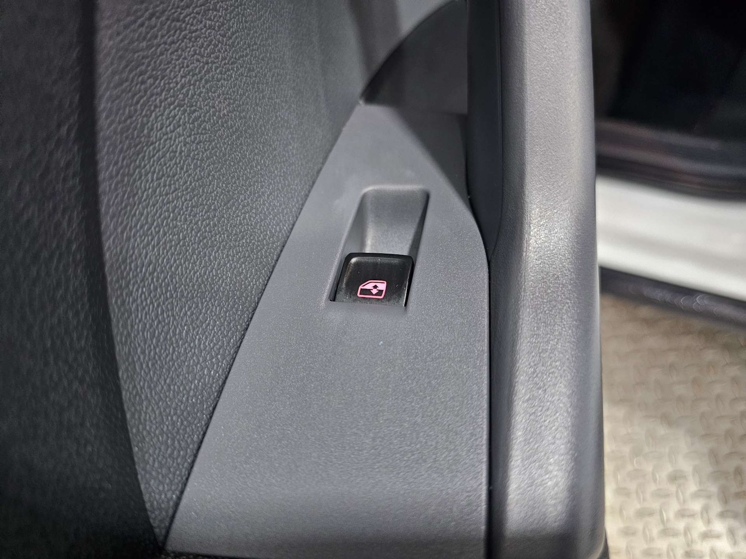 Used Volkswagen T-Cross 2019 for sale - 77700905: Photo 84