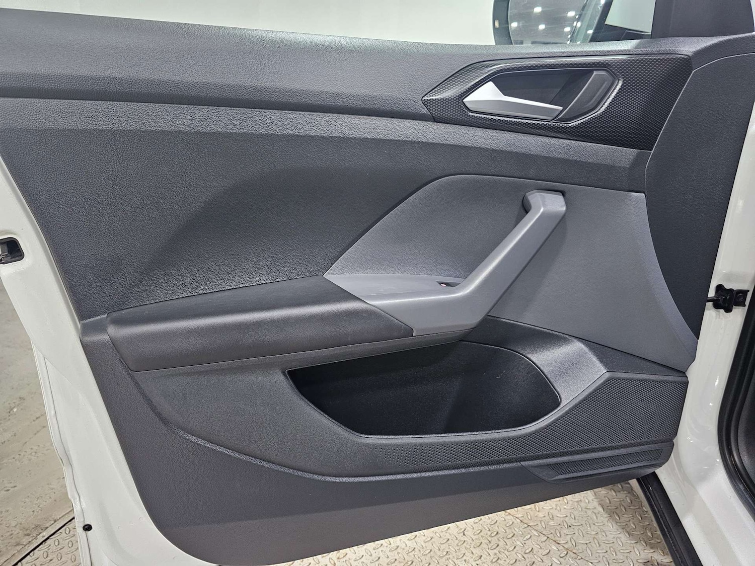 Used Volkswagen T-Cross 2019 for sale - 77700905: Photo 90