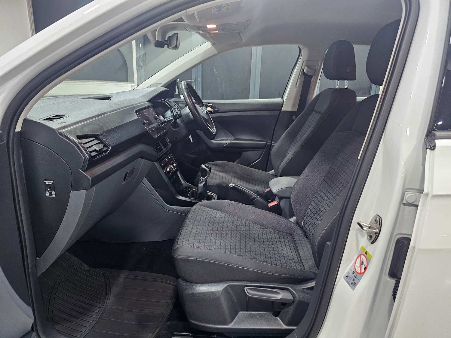 Used Volkswagen T-Cross 2019 for sale - 77700905: Photo 93