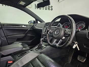 Used Volkswagen Golf 2014 for sale - 79037326: Photo