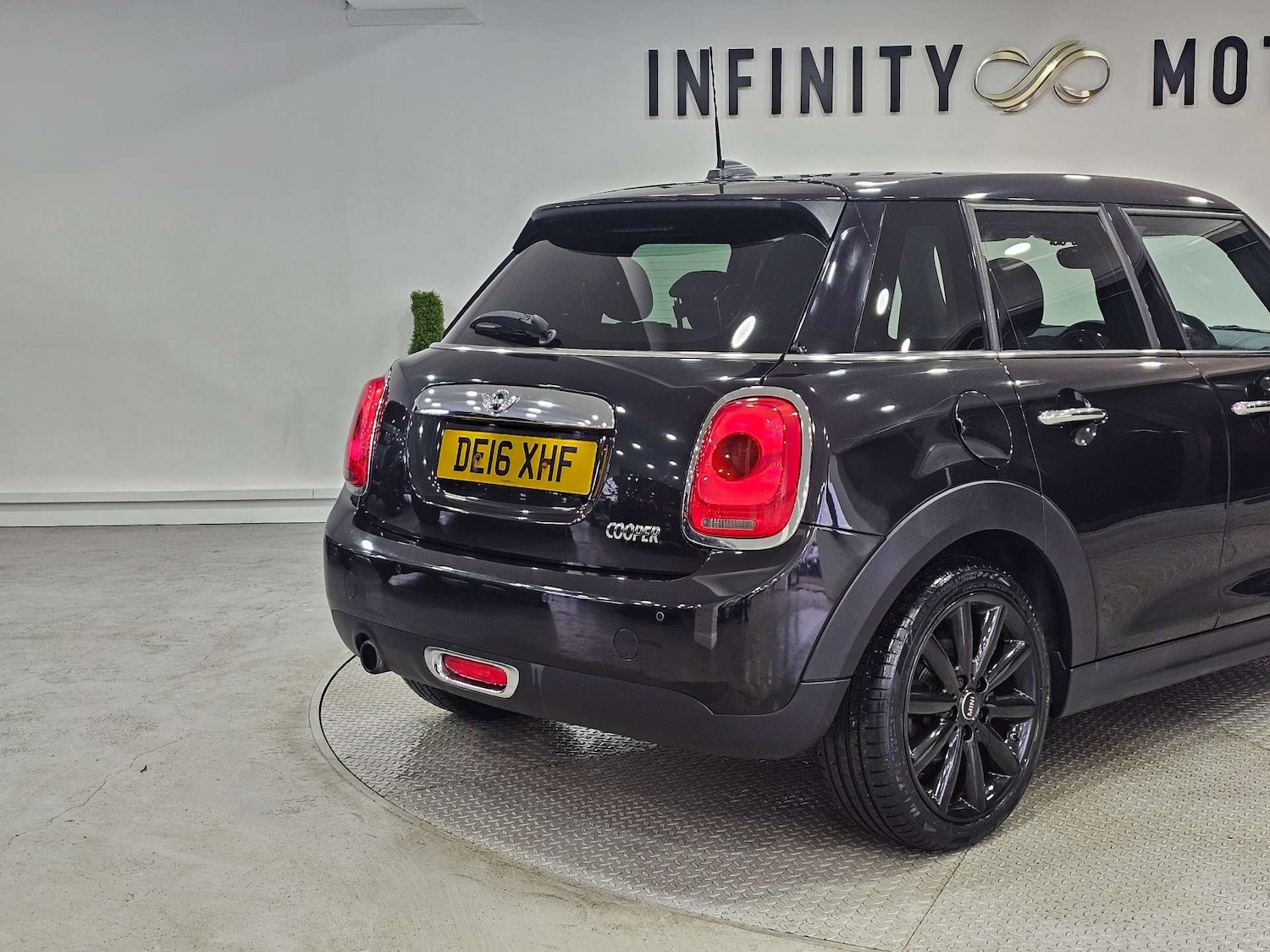 Used MINI Hatch 2016 for sale - 76972441: Photo 34