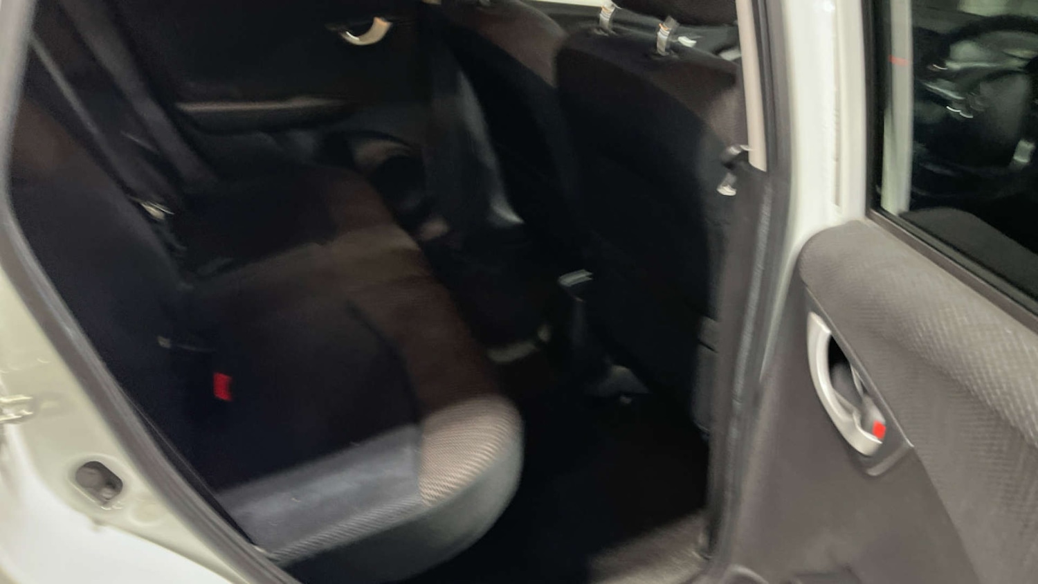 Used Honda Jazz 2015 for sale - 77650525: Photo 11