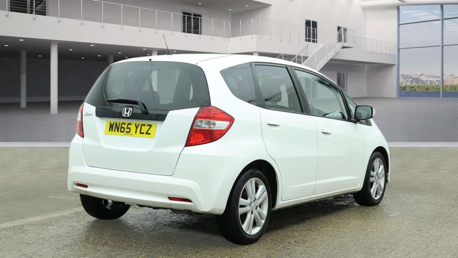 Used Honda Jazz 2015 for sale - 77650525: Photo 5