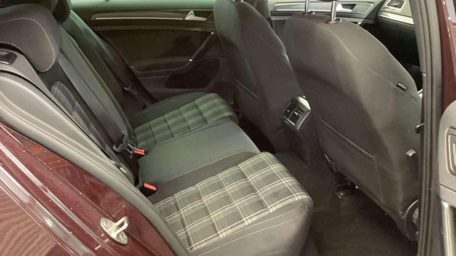 Used Volkswagen Golf 2017 for sale - 77567790: Photo 11