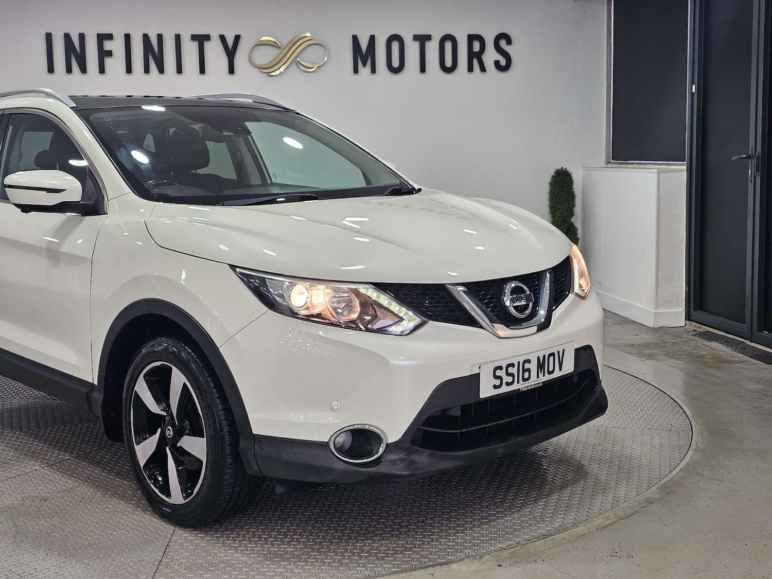 Used Nissan Qashqai 2016 for sale - 77088704: Photo 11