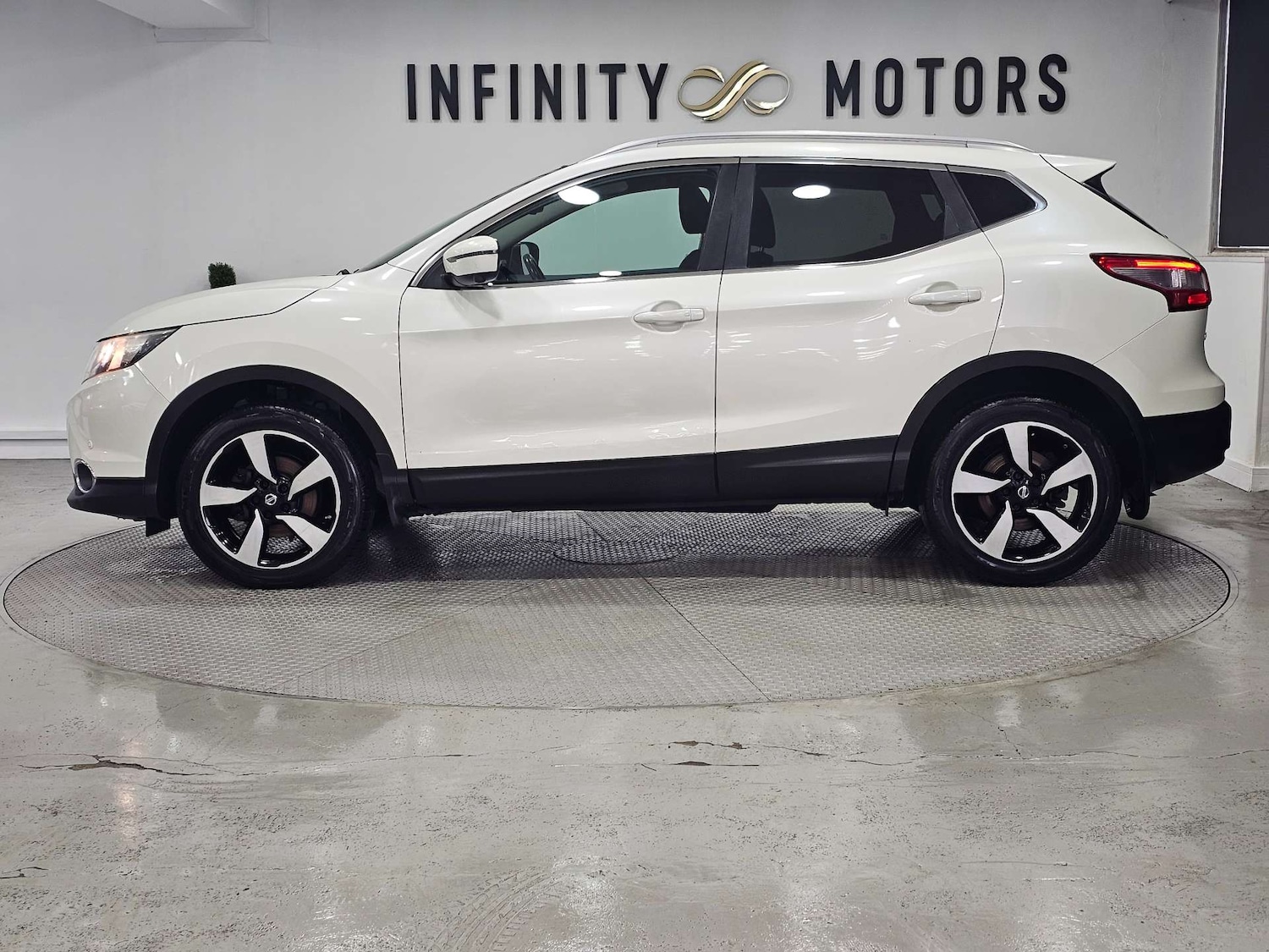 Used Nissan Qashqai 2016 for sale - 77088704: Photo 22