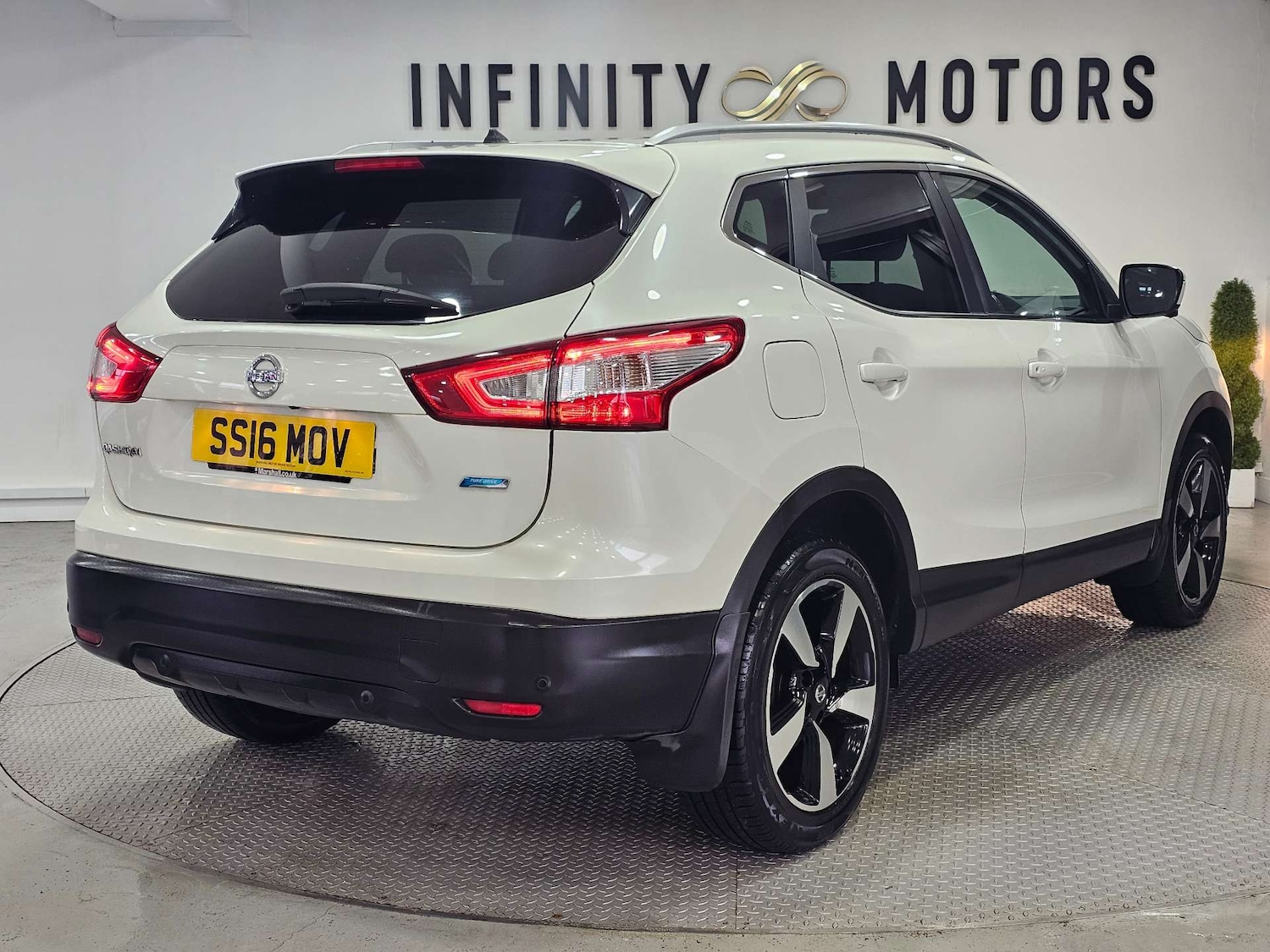 Used Nissan Qashqai 2016 for sale - 77088704: Photo 35