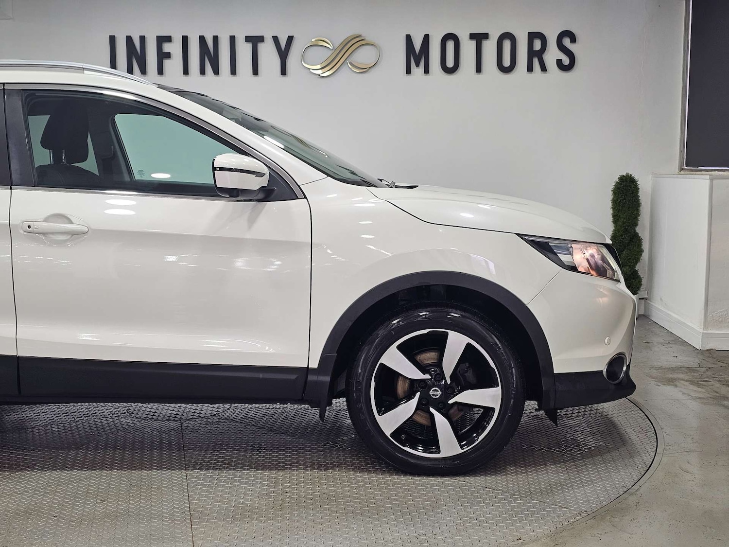 Used Nissan Qashqai 2016 for sale - 77088704: Photo 42