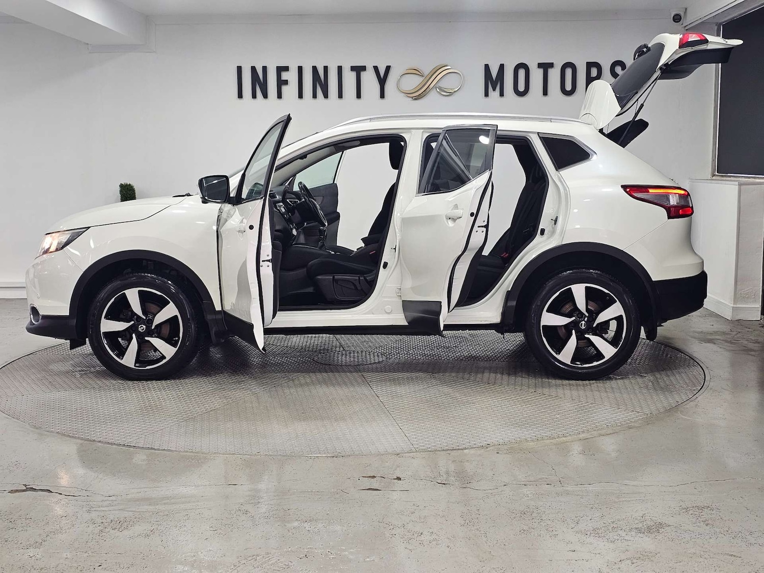 Used Nissan Qashqai 2016 for sale - 77088704: Photo 48