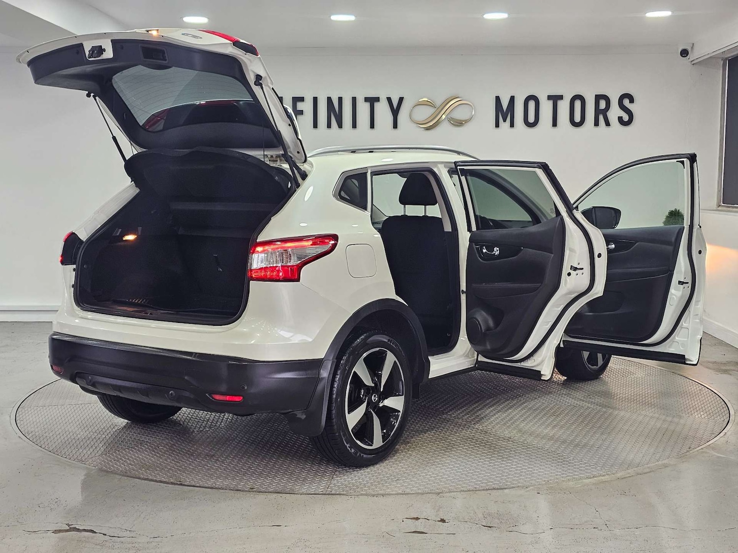 Used Nissan Qashqai 2016 for sale - 77088704: Photo 51