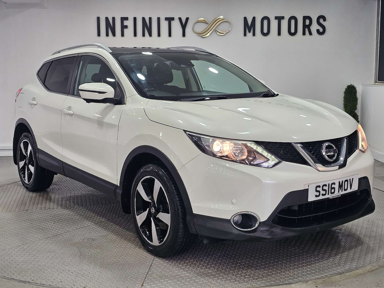 Used Nissan Qashqai 2016 for sale - 77088704: Photo 9