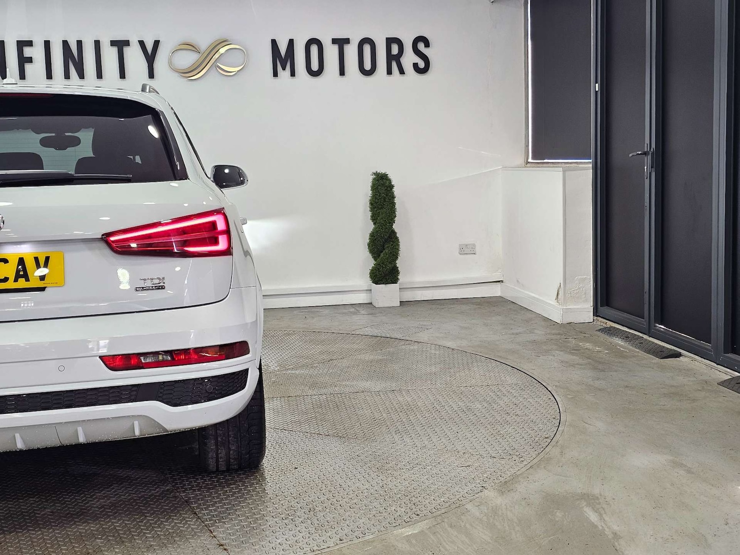 Used Audi Q3 2015 for sale - 78068177: Photo 30