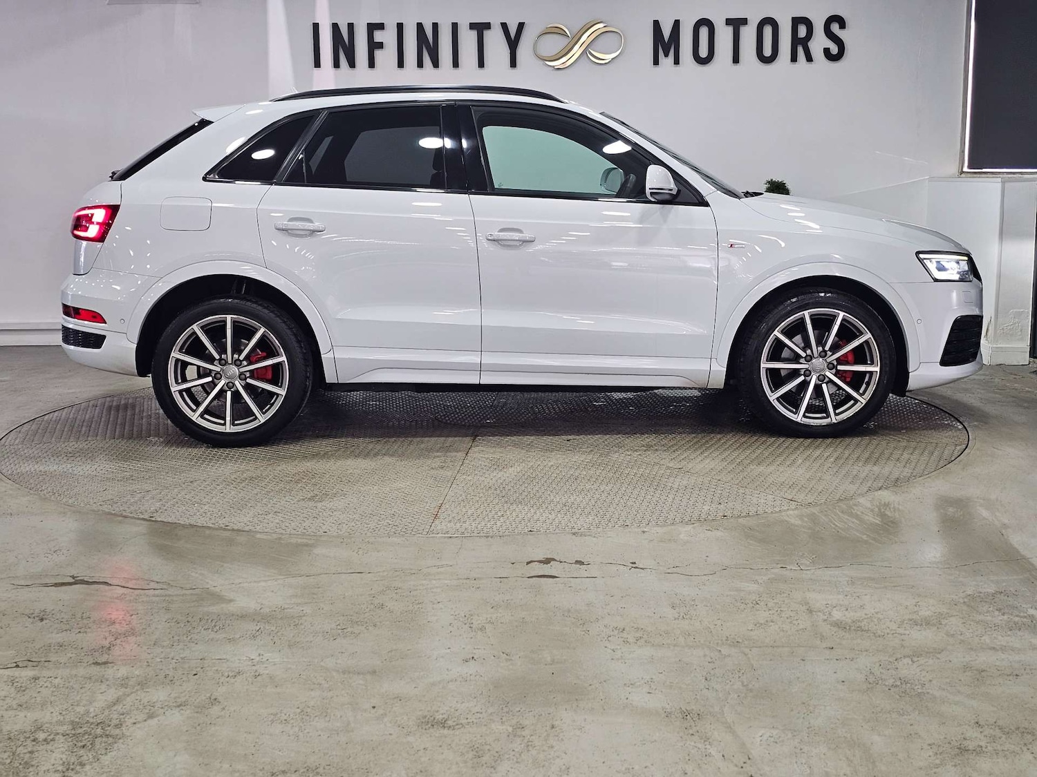 Used Audi Q3 2015 for sale - 78068177: Photo 35