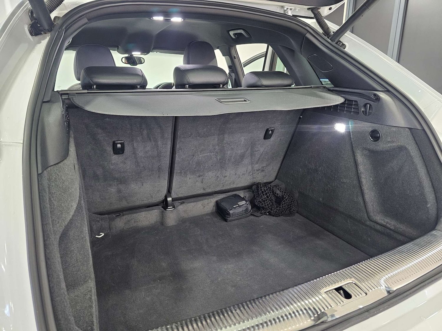 Used Audi Q3 2015 for sale - 78068177: Photo 52