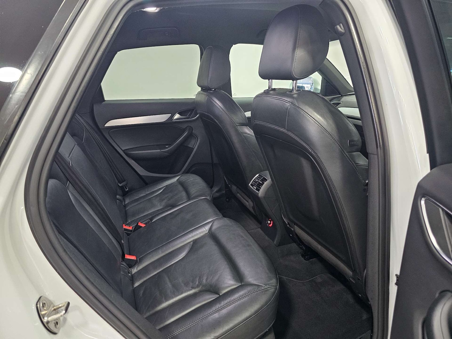 Used Audi Q3 2015 for sale - 78068177: Photo 81