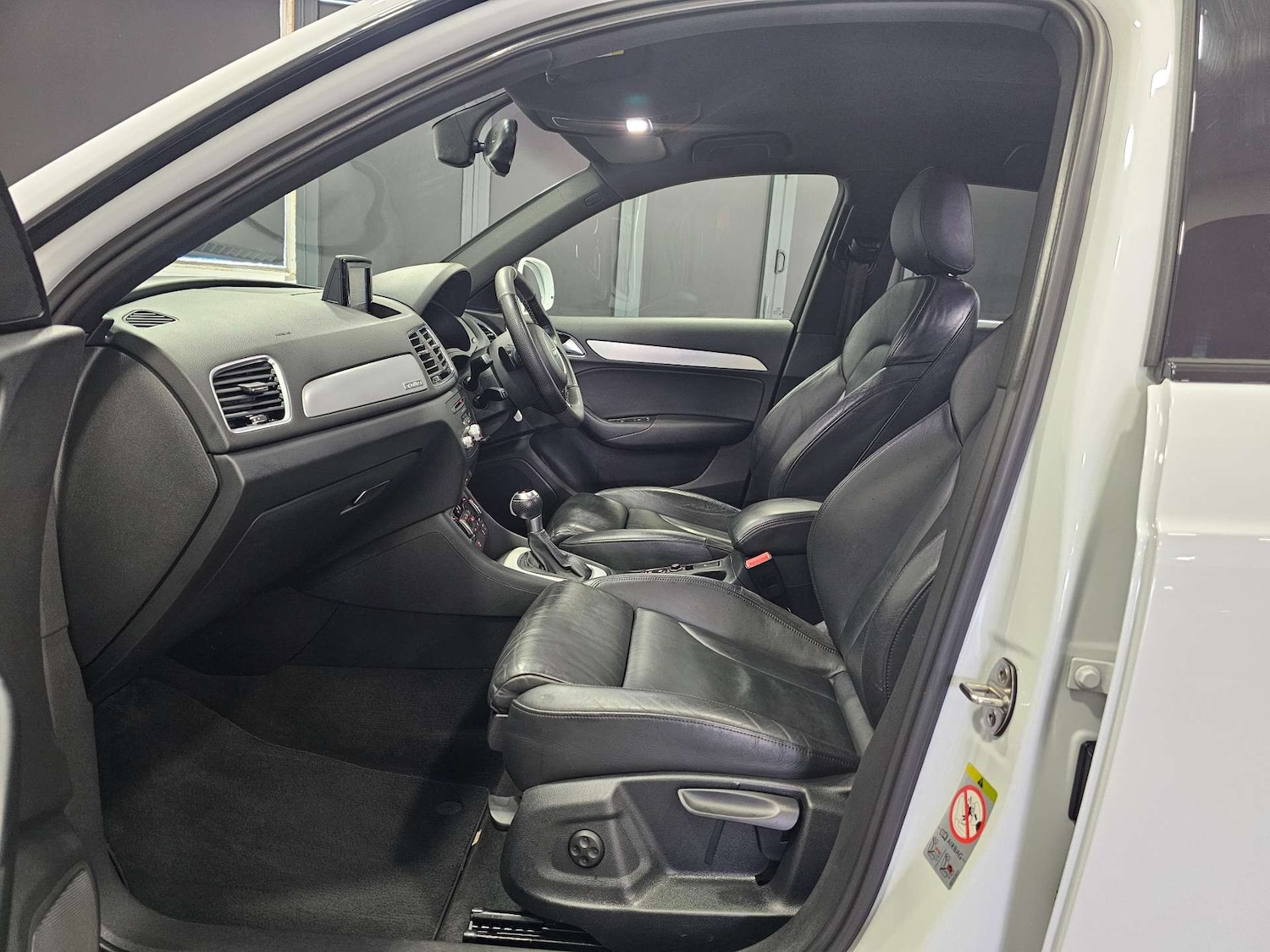 Used Audi Q3 2015 for sale - 78068177: Photo 90