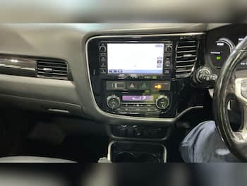 Used Mitsubishi Outlander 2016 for sale - 79652494: Photo