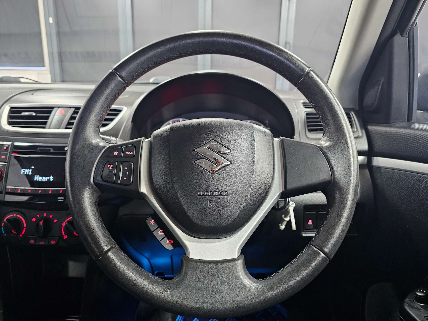 Used Suzuki Swift 2016 for sale - 76972458: Photo 5