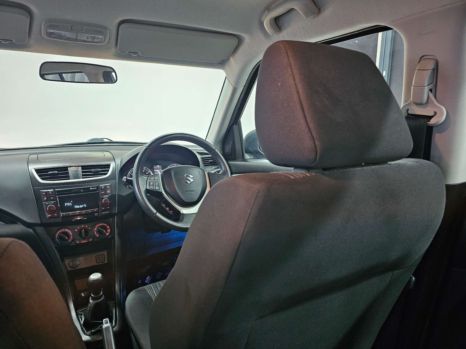 Used Suzuki Swift 2016 for sale - 76972458: Photo 78